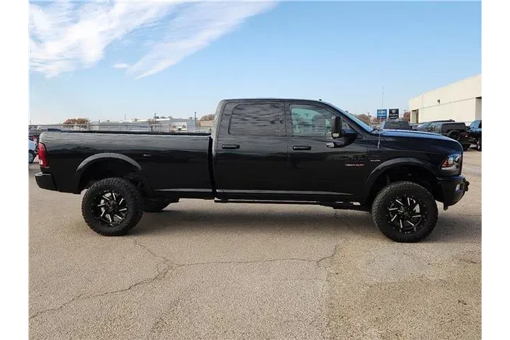 $32995 : Ram 2500 2018 4x4 Laramie 4d image 5