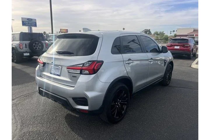 $13999 : Mitsubishi Outlander Sport 2 image 5