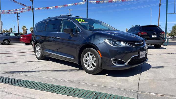 $17700 : 2020 CHRYSLER PACIFICA2020 CH image 2