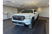 Nissan Frontier 2023 4x4 PRO en Las Vegas