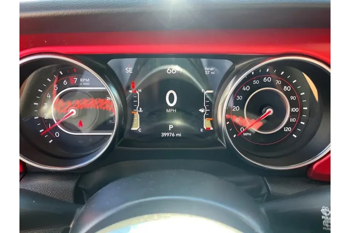 $37980 : Jeep Wrangler 2022 4x4 Rubic image 9