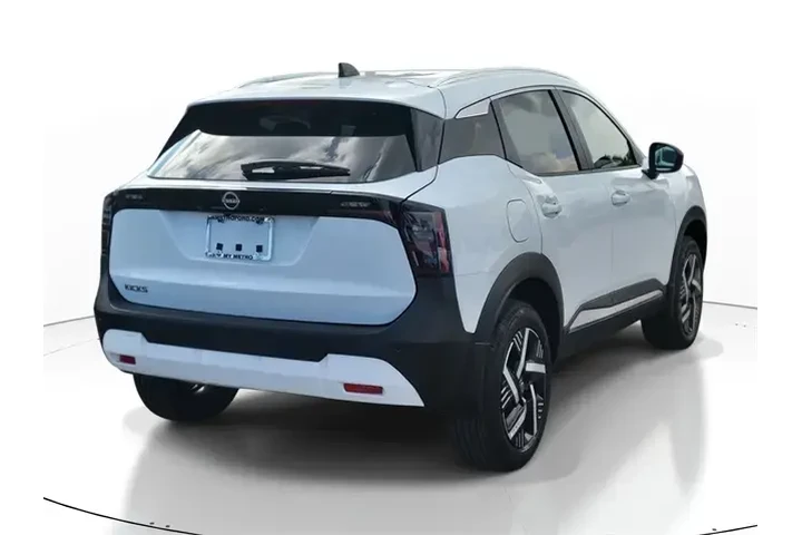 $24791 : Nissan Kicks 2026 SV 4dr Cro image 4