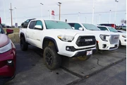 $31995 : Toyota Tacoma 2019 4x4 TRD O thumbnail