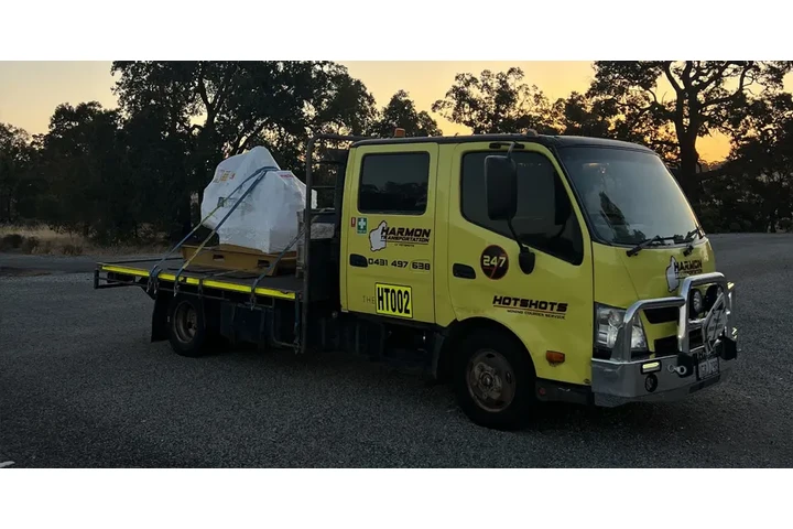 24/7 Urgent Freight Services image 1