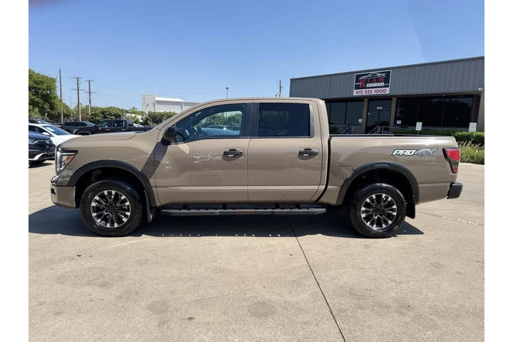 $31900 : 2023 Titan PRO-4X image 4