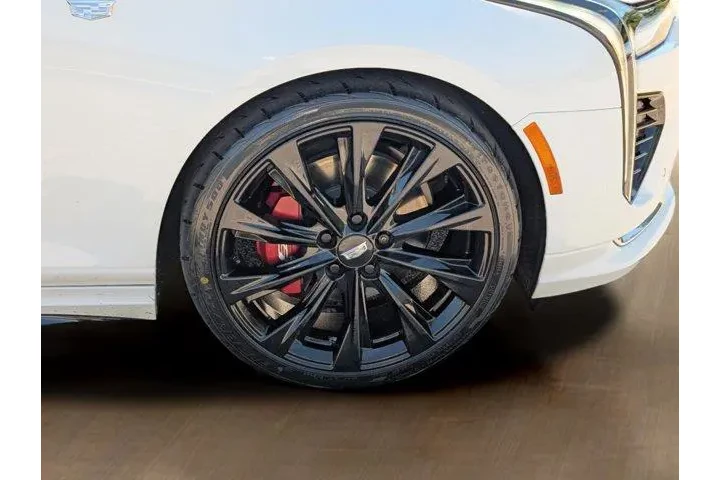 $35999 : Cadillac CT4 2022 Sport 4dr image 6