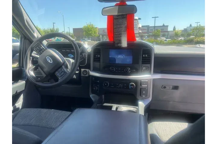 $33988 : Ford F-150 2021 4x4 XL 4dr S image 10