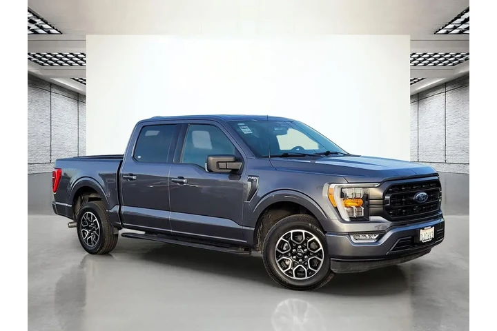$33895 : Ford F-150 2023 4x2 XLT 4dr image 2