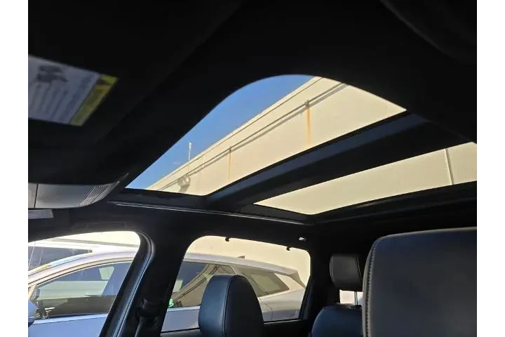 $31800 : Mazda CX-90 Plug-in Hybrid 2 image 9