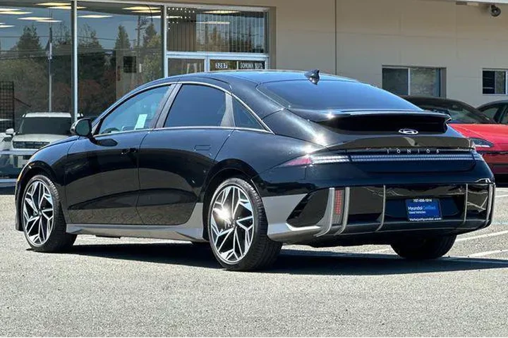 $25590 : Hyundai IONIQ 6 2024 SEL 4dr image 9