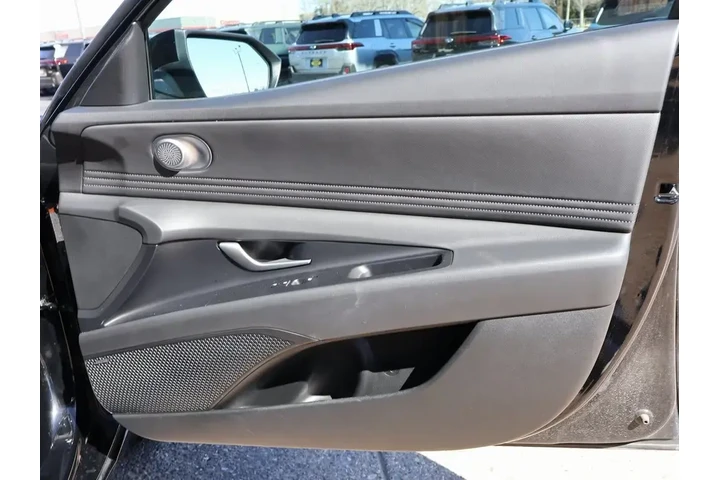 $23289 : Hyundai ELANTRA Hybrid 2024 image 9