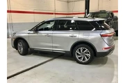 $35988 : Lincoln Corsair 2024 AWD Pre thumbnail