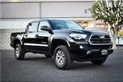 $32995 : 2018 Toyota Tacoma Double Cab thumbnail