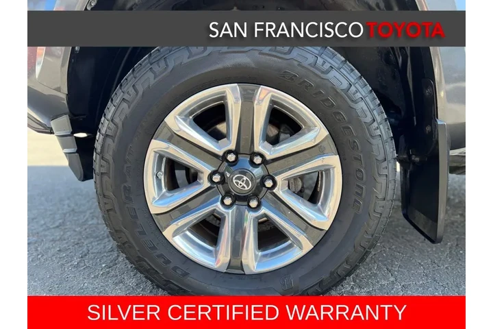 $29988 : 2016 Tacoma Limited V6 image 9