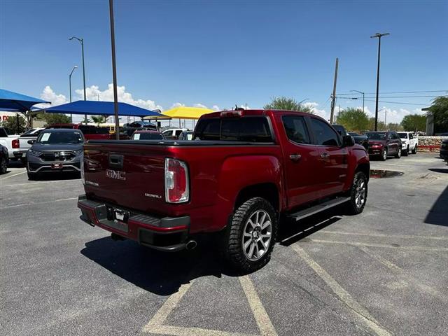 $33995 : Pre-Owned 2019 Canyon Crew Ca image 6