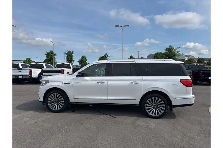 $29000 : Lincoln Navigator L 2019 4x4 image 9