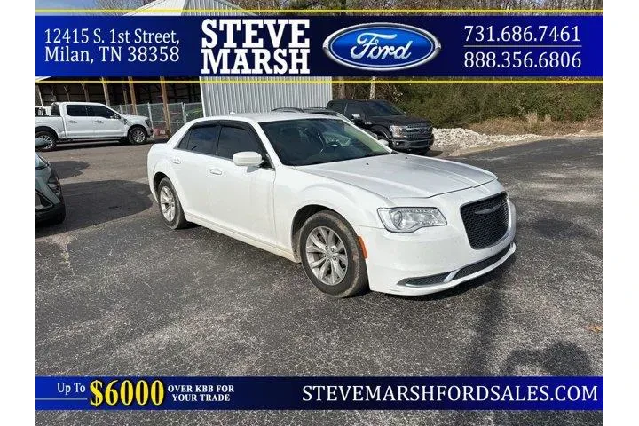 $12982 : Chrysler 300 2015 Limited 4d image 1