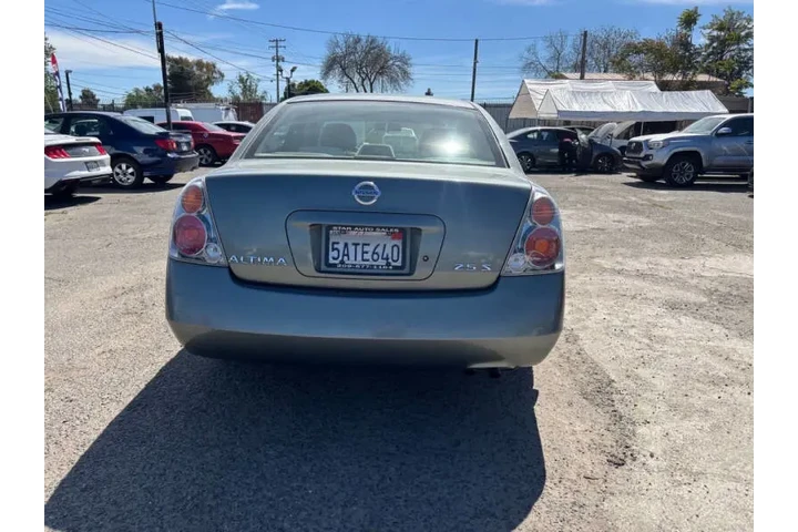 $5599 : 2003 Altima 2.5 image 8