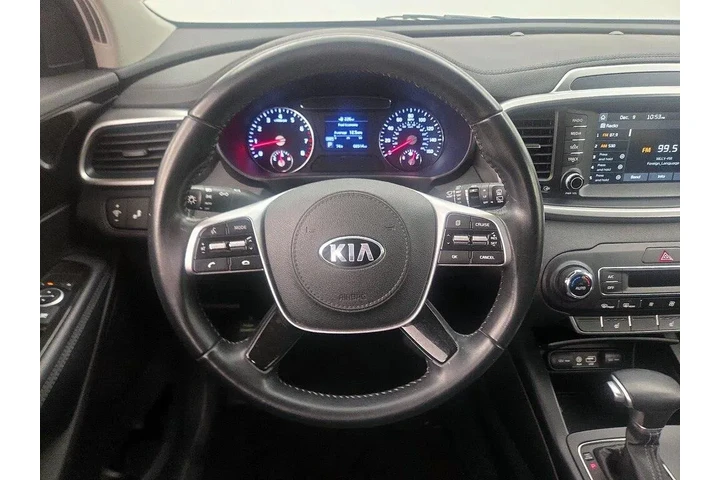 $17998 : Kia Sorento 2020 S V6 4dr SU image 10