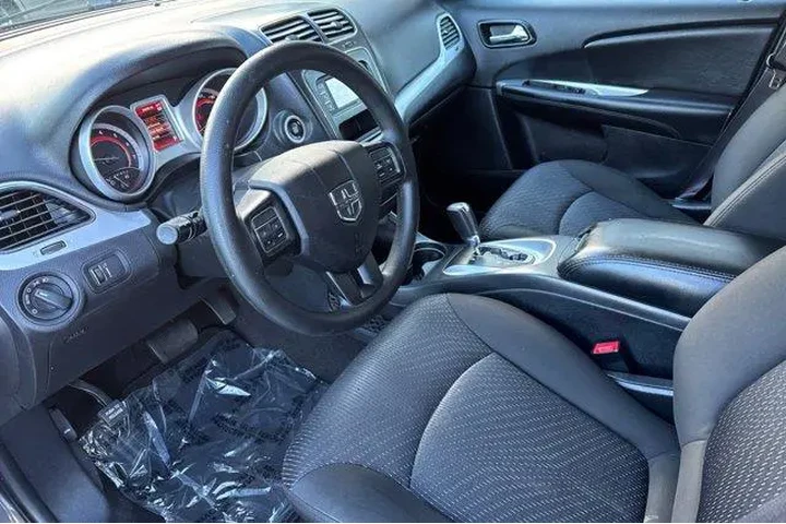 $14998 : Dodge Journey 2019 SE Value image 9