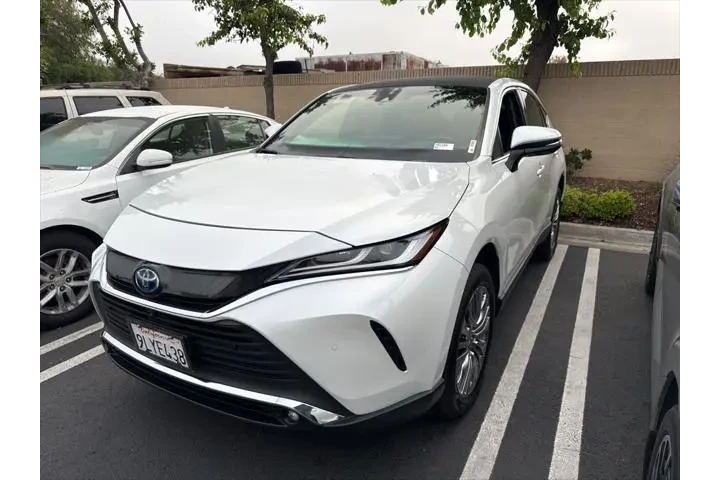 $37995 : Toyota Venza 2024 AWD Limite image 1
