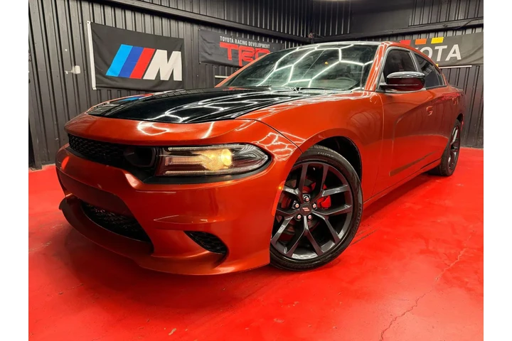 $1800 : Dodge charger sport 2020 image 1