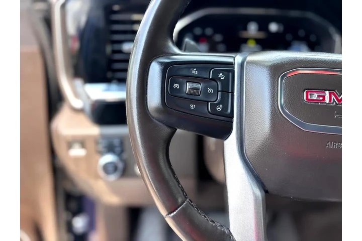 2023 GMC Sierra 1500 4WD Crew image 9