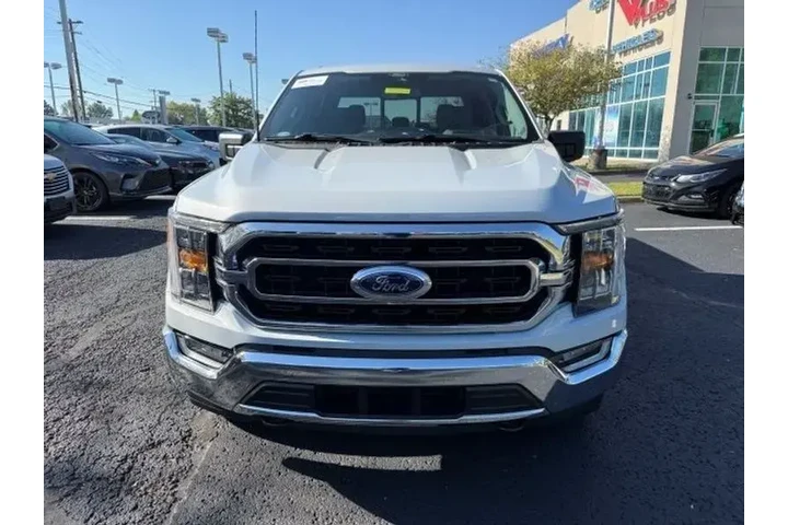 $39889 : Ford F-150 2022 4x4 XLT 4dr image 2