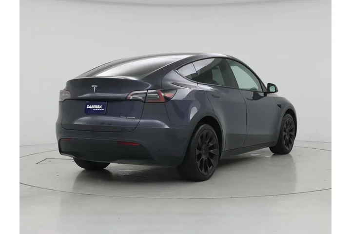 $28998 : Tesla Model Y 2023 AWD Long image 8