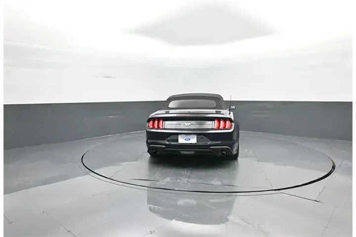 $24265 : Ford Mustang 2021 EcoBoost P image 7