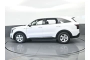 $28991 : Kia Sorento 2025 LX 4dr SUV thumbnail
