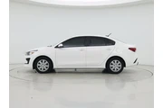 $15998 : Kia Rio 2023 S 4dr Sedan thumbnail