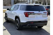 $32999 : GMC Acadia 2023 4x4 AT4 4dr thumbnail