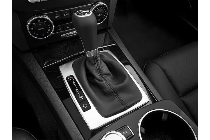 $12000 : Mercedes-Benz C-Class 2014 A image 10