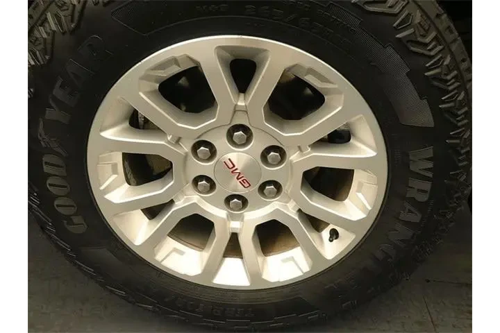 $14351 : GMC Sierra 1500 2014 4x4 SLE image 9