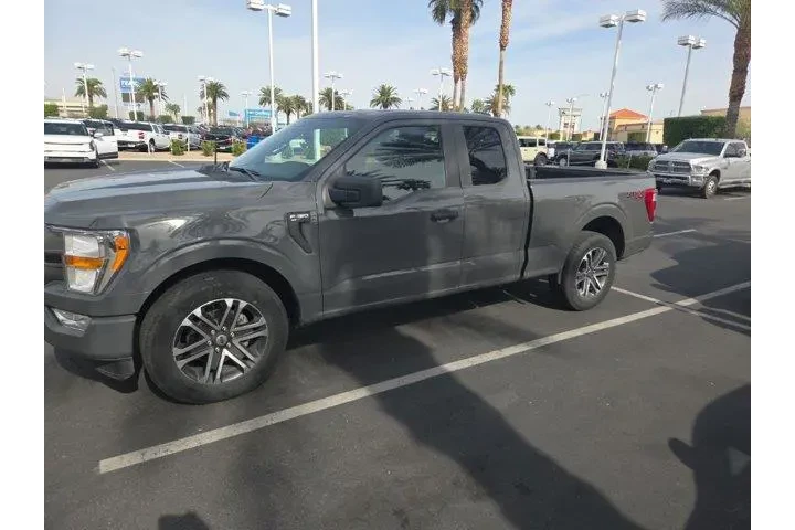 $26687 : Ford F-150 2021 4x2 XL 4dr S image 2