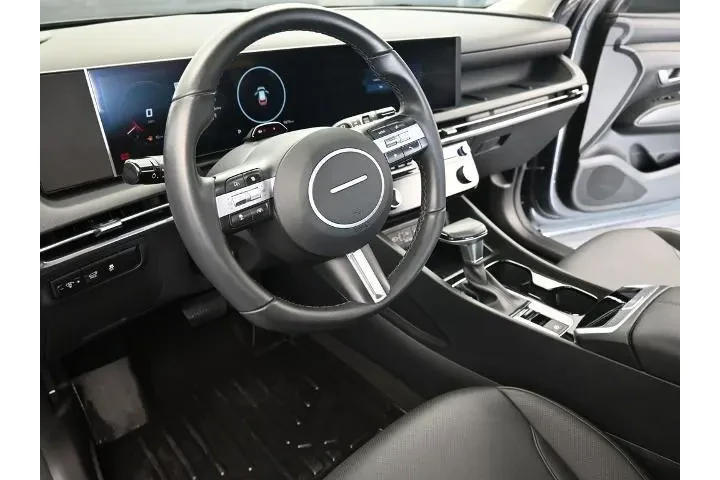 $28345 : Hyundai TUCSON 2025 SEL Conv image 7