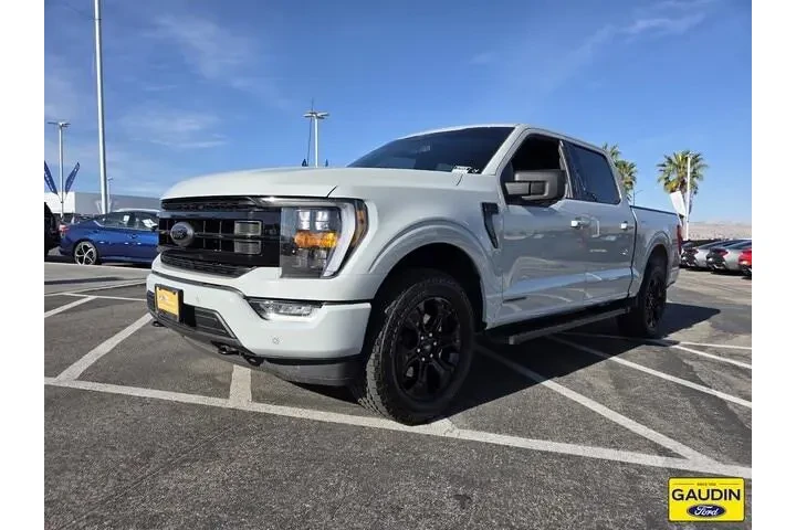 $38995 : Ford F-150 2023 4x4 XLT 4dr image 3