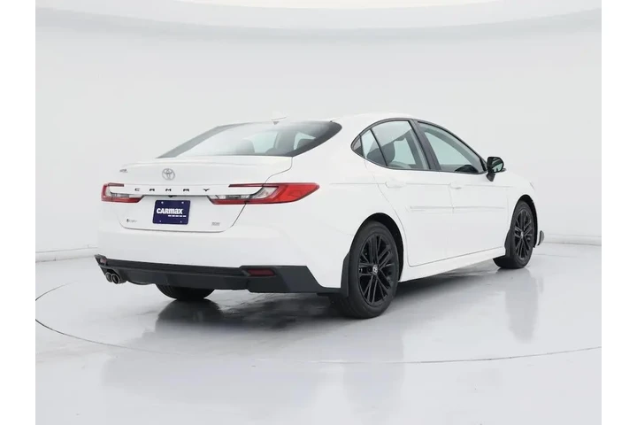 $33998 : Toyota Camry 2025 SE 4dr Sed image 8