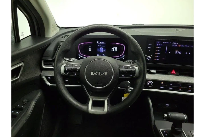 $22998 : Kia Sportage 2023 AWD LX 4dr image 10
