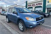 2006 RAV4 en Camden