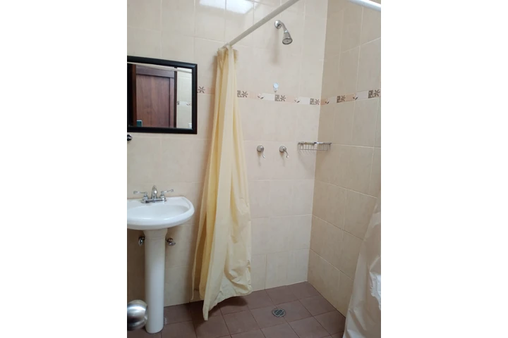 $6000 : rento departamento amueblado image 3