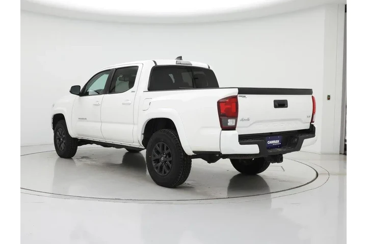 $32998 : Toyota Tacoma 2023 4x4 SR5 V image 2