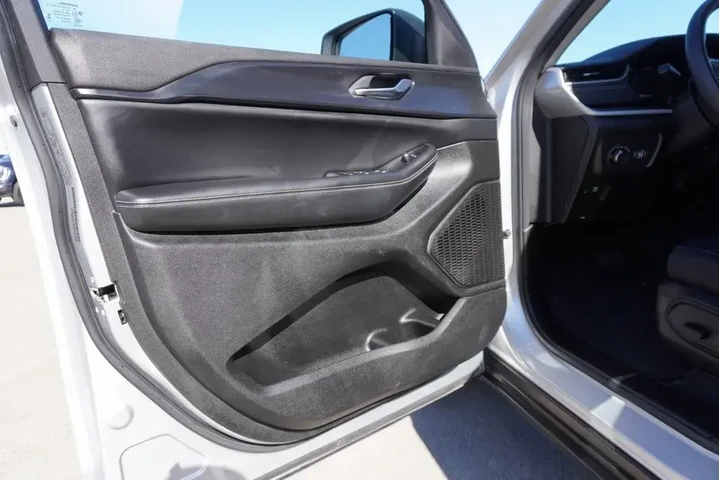 $24988 : Jeep Grand Cherokee 2023 4x4 image 8