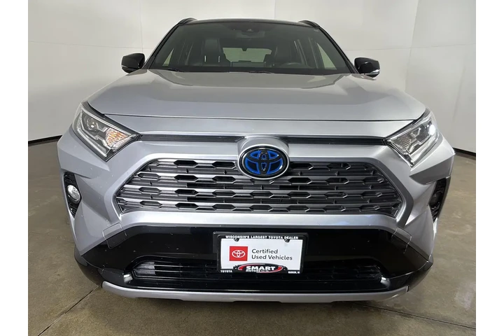 $30299 : Silver Certified 2020 RAV4 Hy image 6