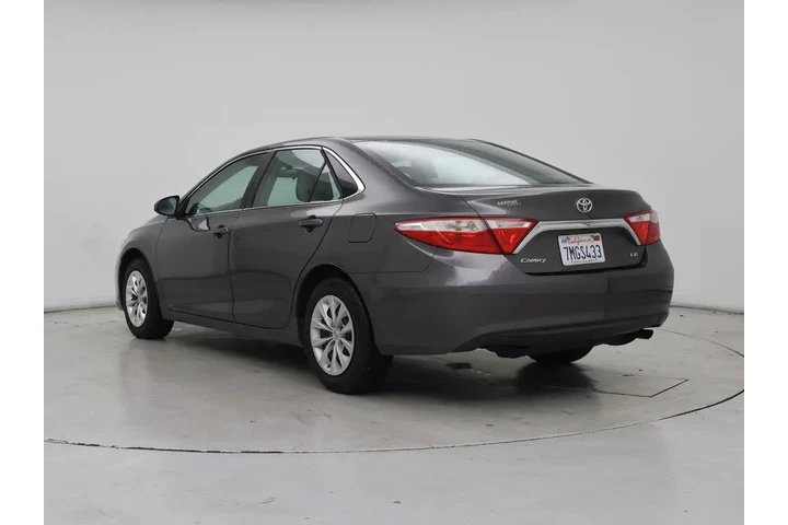 $17998 : Toyota Camry 2015 LE 4dr Sed image 2