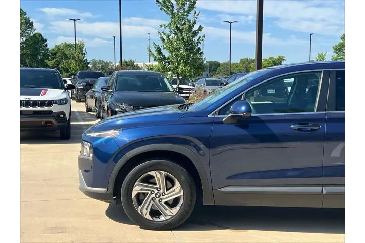 $18462 : Hyundai SANTA FE 2021 SE 4dr image 8