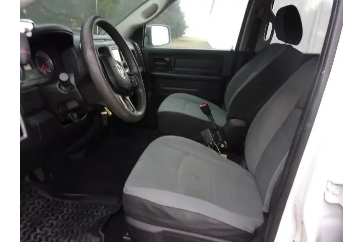 $18850 : Ram 1500 Classic 2021 4x4 SS image 9