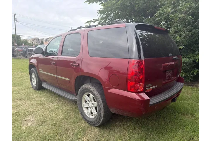 $13495 : 2011 GMC Yukon SLE image 5