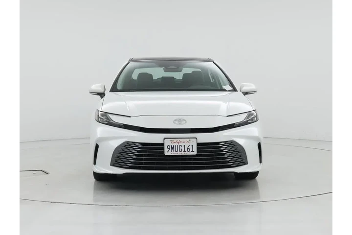 $33998 : Toyota Camry 2025 XLE 4dr Se image 5